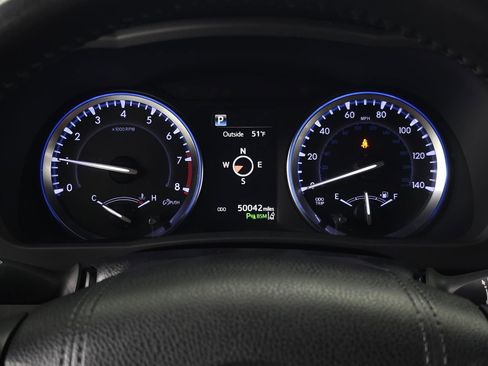Used 2019 Toyota Highlander Limited image 21