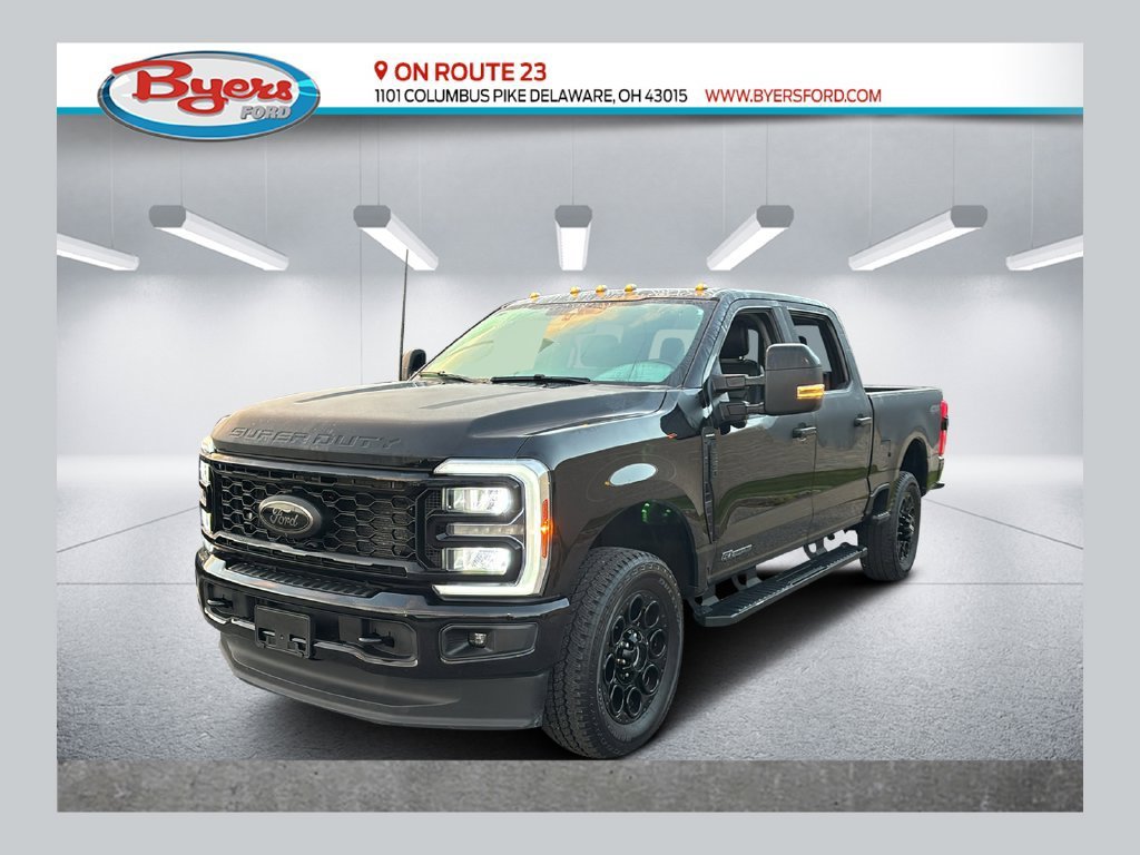Used 2025 Ford F250 Lariat w/ Black Appearance Package AWD/4WD image 1