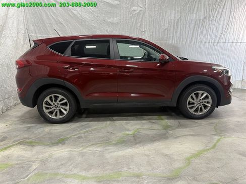 Used 2018 Hyundai Tucson SE AWD/4WD image 14