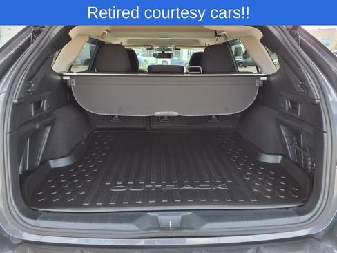 Certified 2025 Subaru Outback Premium w/ Popular Package #1A AWD/4WD image 9