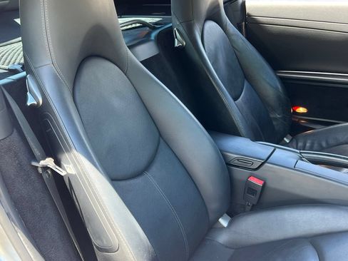 Used 2007 Porsche Cayman S RWD image 18