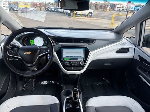 Used 2017 Chevrolet Bolt Premier w/ Driver Confidence II Package image 12
