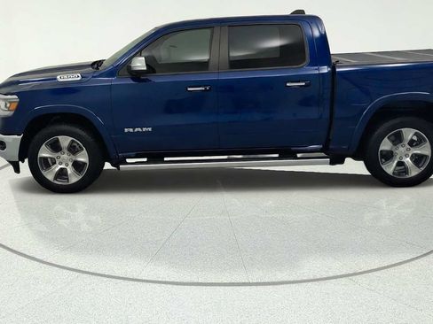 Used 2022 RAM 1500 Laramie AWD/4WD image 5