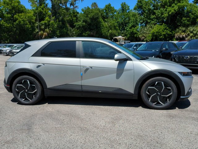 New 2024 Hyundai Ioniq 5 SEL AWD/4WD image 3