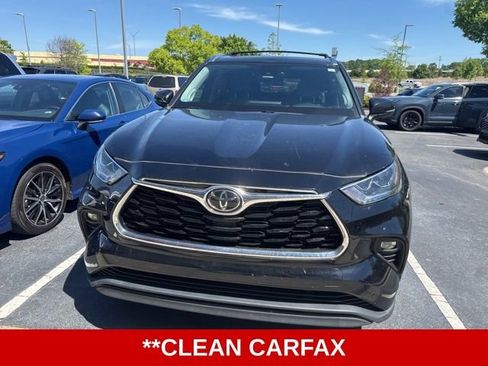 Used 2020 Toyota Highlander Limited FWD image 5