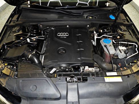 Used 2016 Audi A4 2.0T Premium Plus w/ Technology Package image 23