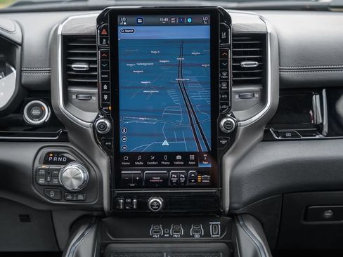 New 2026 RAM 1500 Laramie AWD/4WD image 24