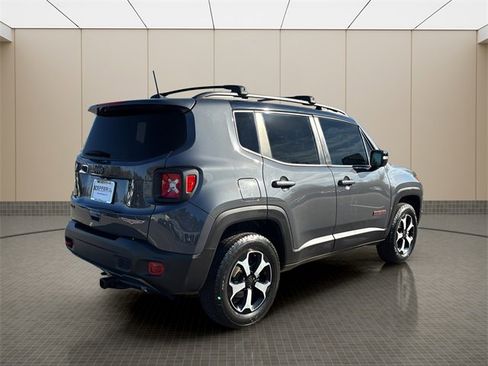 Certified 2022 Jeep Renegade Trailhawk image 5