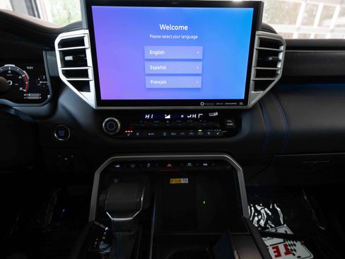 Used 2024 Toyota Tundra Platinum image 17