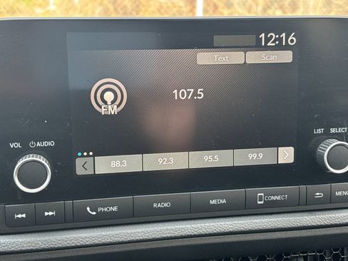 Used 2023 Honda CR-V Sport image 18