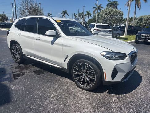 Used 2024 BMW X3 sDrive30i w/ Convenience Package RWD image 1