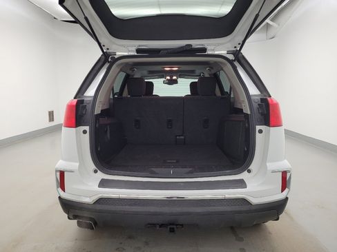 Used 2016 GMC Terrain SLE w/ Chrome Edition image 29