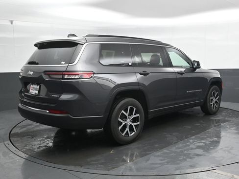 Used 2024 Jeep Grand Cherokee L Limited w/ Luxury Tech Group II AWD/4WD image 4