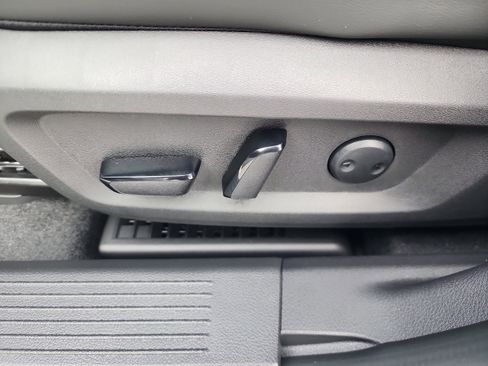 New 2026 Nissan Rogue Platinum image 12