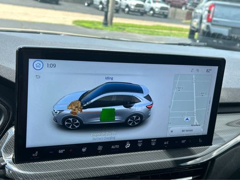 Used 2023 Ford Escape ST-Line Elite image 44