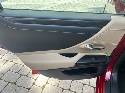 Used 2021 Lexus ES 350 w/ Protection Package (P3) image 24