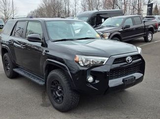 Used 2019 Toyota 4Runner SR5 video 1