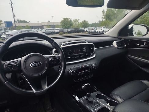 Used 2016 Kia Sorento EX w/ EX Premium Package AWD/4WD image 9
