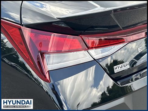 New 2026 Hyundai Elantra SEL Sport FWD image 13