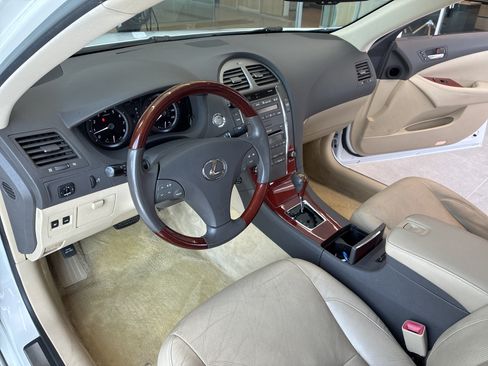 Used 2009 Lexus ES 350 FWD image 15