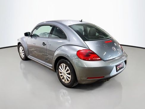 Used 2012 Volkswagen Beetle 2.5 FWD image 8