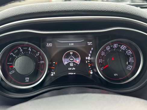 Used 2018 Dodge Challenger SXT image 23