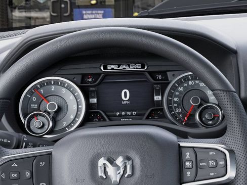 New 2026 RAM 1500 Express AWD/4WD image 17