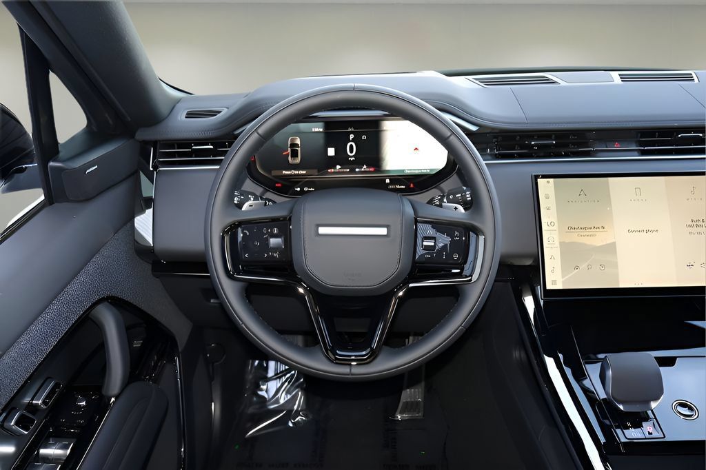 New 2026 Land Rover Range Rover Sport Dynamic SE AWD/4WD image 15