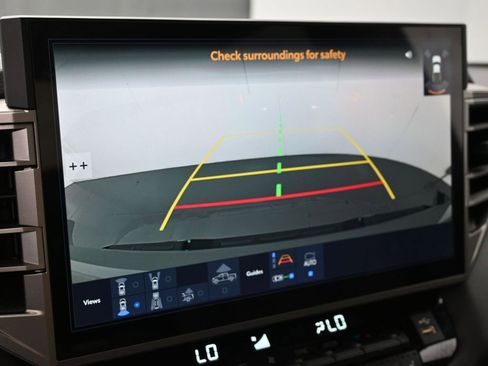 Used 2025 Toyota Tundra Limited image 16