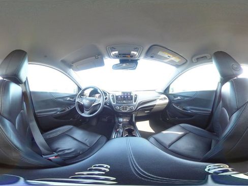 Used 2024 Chevrolet Malibu LT image 38