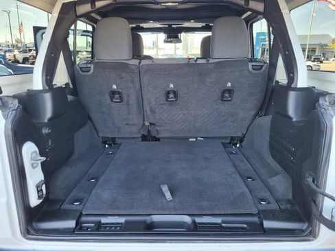 Certified 2025 Jeep Wrangler Unlimited Sahara AWD/4WD image 19
