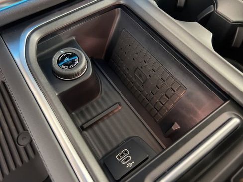 New 2025 Ford Expedition Tremor image 28