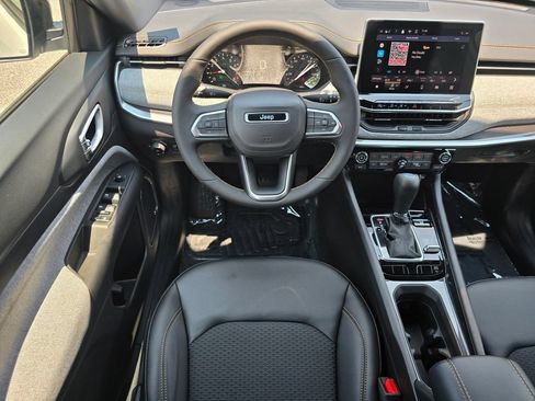 New 2026 Jeep Compass Latitude AWD/4WD image 29