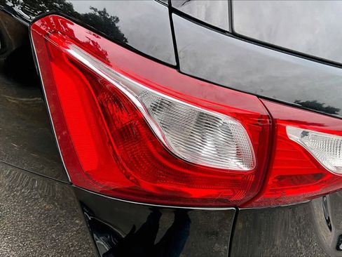 Used 2020 Chevrolet Equinox LT image 28