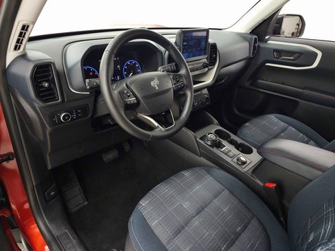 Used 2024 Ford Bronco Sport Heritage w/ Heritage Convenience Package AWD/4WD image 15
