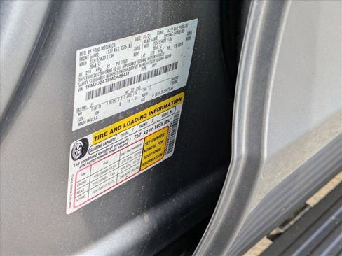 Used 2021 Ford Expedition Limited image 26