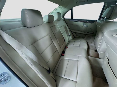 Used 2012 Mercedes-Benz E 350 BlueTEC Sedan image 30