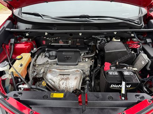 Used 2014 Toyota RAV4 Limited image 32