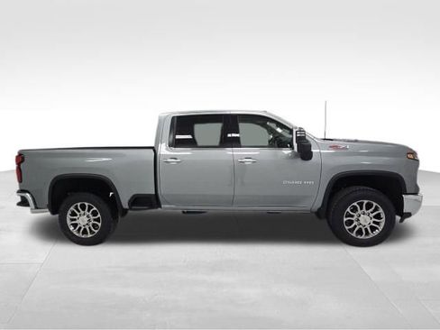 New 2026 Chevrolet Silverado 2500 LTZ w/ LTZ Premium Package image 6