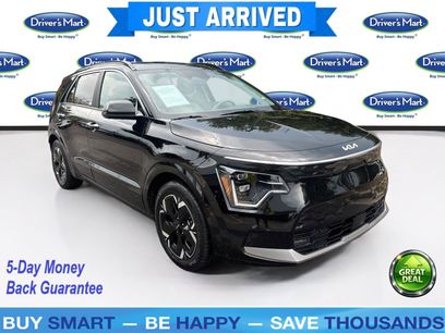 Used 2023 Kia Niro Wave w/ Wave Preserve Package