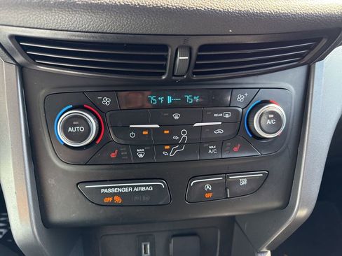 Used 2018 Ford Escape SE image 10