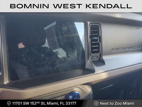 Used 2022 Ford Bronco Wildtrak image 24