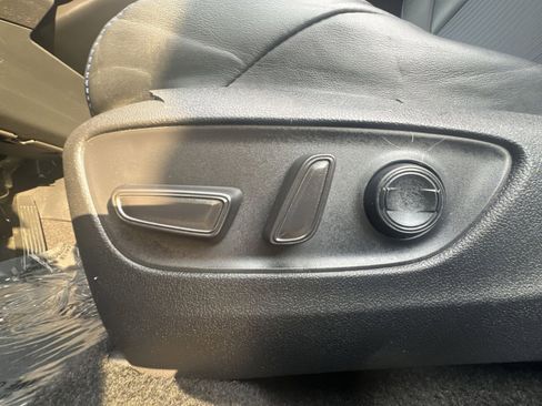 Used 2021 Toyota RAV4 XSE image 14