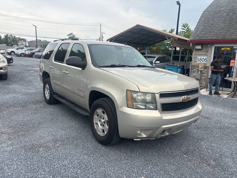 Used 2007 Chevrolet Tahoe LT w/ LT Preferred Equipment Group RWD image 4
