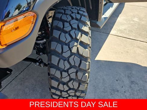 New 2025 Jeep Gladiator Willys image 33