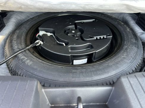 Used 2023 Nissan Rogue SL image 23