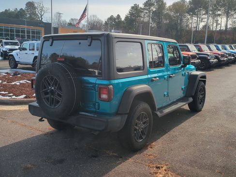 Used 2024 Jeep Wrangler Sport image 5