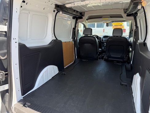 Used 2017 Ford Transit Connect XL FWD image 16