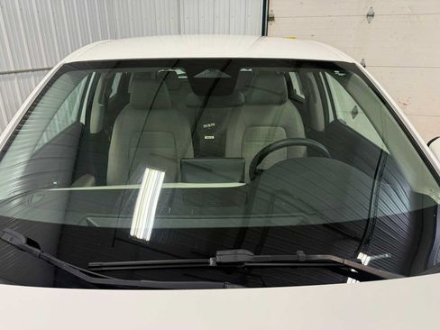 Used 2023 Honda HR-V LX image 14