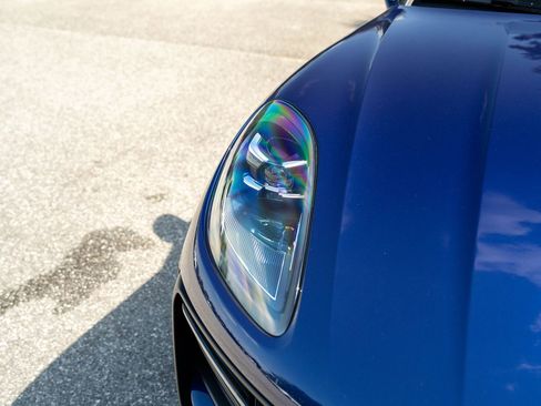 New 2026 Porsche Macan image 19